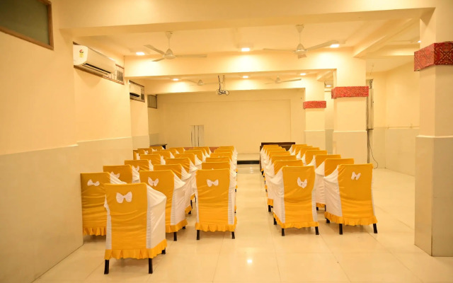 Hotel Sai Chhatra
