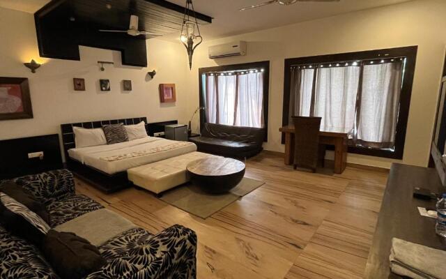 Aakritii Hotels