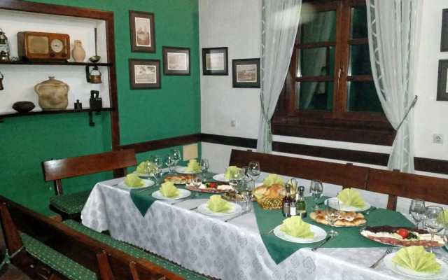 Hotel Laguna