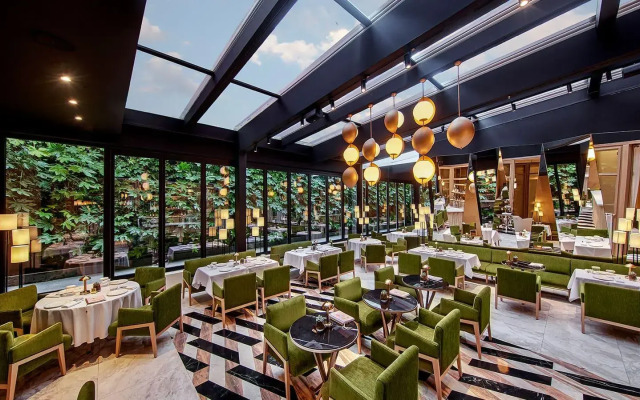 Vakko Hotel and Residence