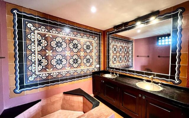 8Aps-4 Casa Antigua En El Centro Histori