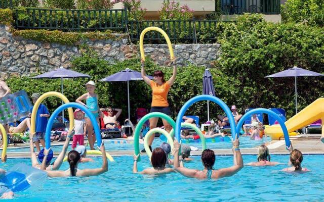 Mareblue Village & Aqua Park