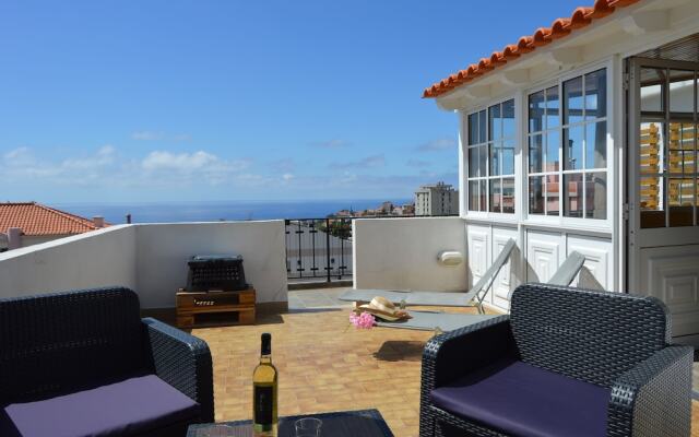 Top Floor with terrace in Funchal