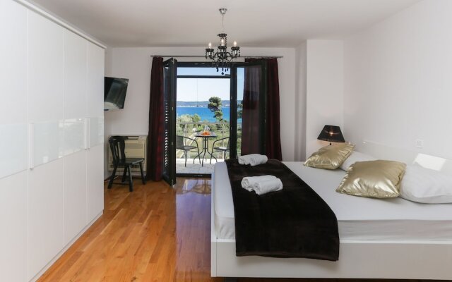Wonderful 5 Bedroom Villa With Private Swimming Pool Amazing Sea View Terrace