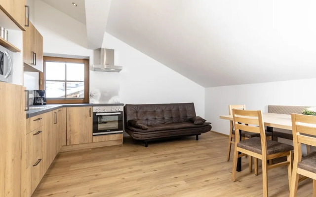 Spacious Apartment in Heart of Zillertal near Ski Area