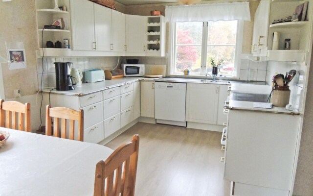 Awesome Home in Urshult With 6 Bedrooms and Wifi