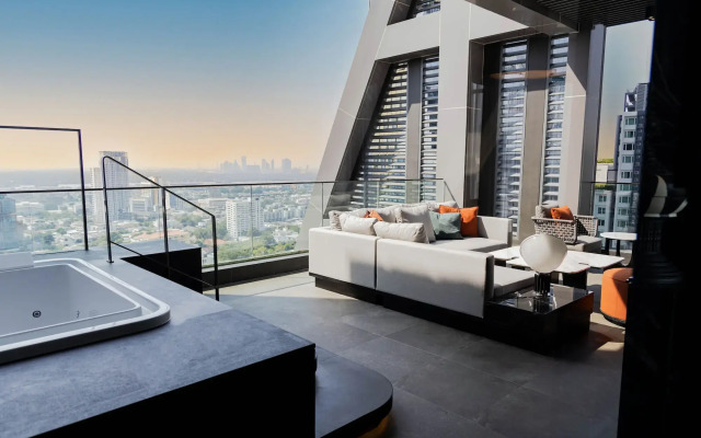 InterContinental Bangkok Sukhumvit by IHG