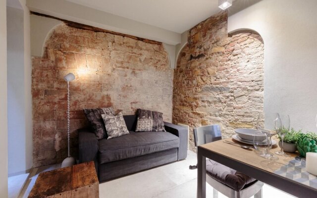 THE Smart Lucca Apartment Suite Inside the Walls