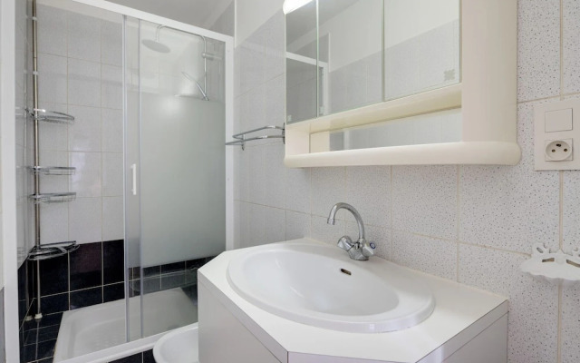 Charming Flat With Pool