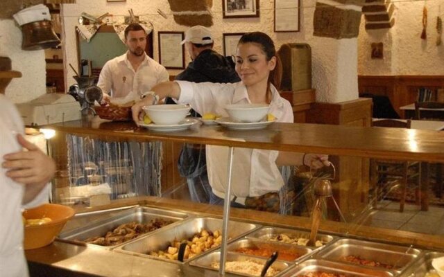 Koukos Rhodian Guesthouse - Adults Only