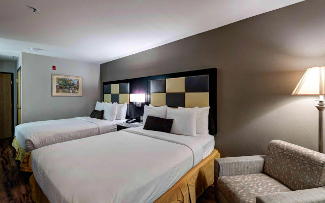 SureStay Plus Hotel by Best Western Redding