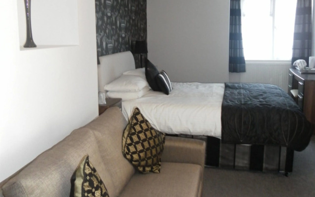 Trelawney Hotel