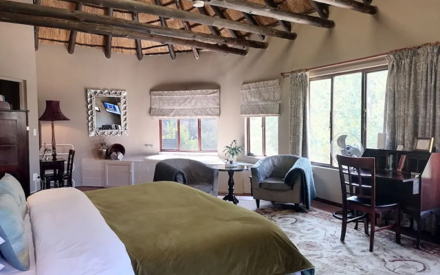 Hawklee Country House