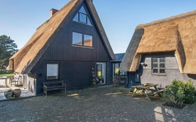 Premium Holiday Home in FanÃ¸ near Sea