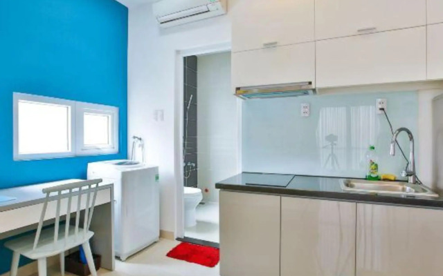 Sunflower Boutique Studio Apartment