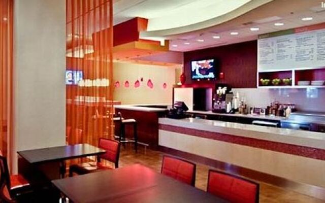 Courtyard by Marriott Bethesda/Chevy Chase