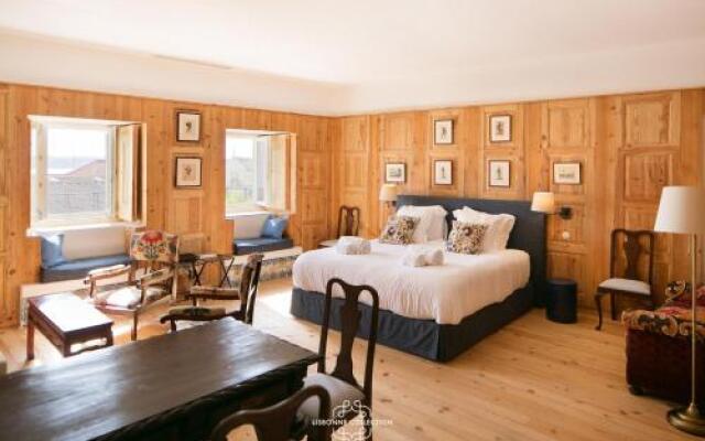 Alfama View Deluxe Suite Apartment