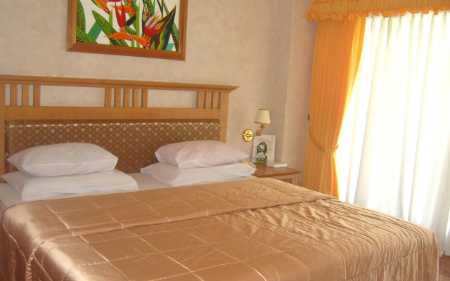 Marco Hotel