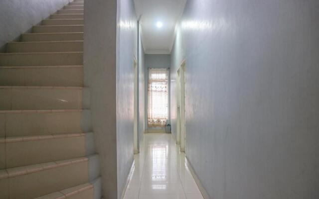 OYO 1156 Fanybella Homestay