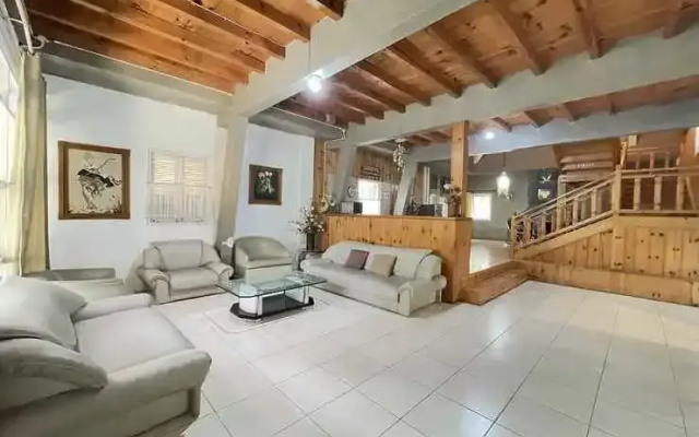 Villa 325 Maribaya