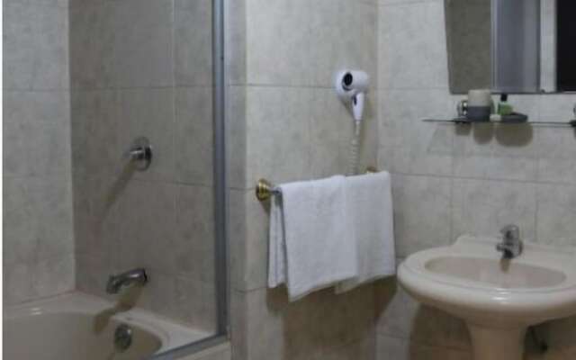 Thizma Hoteles