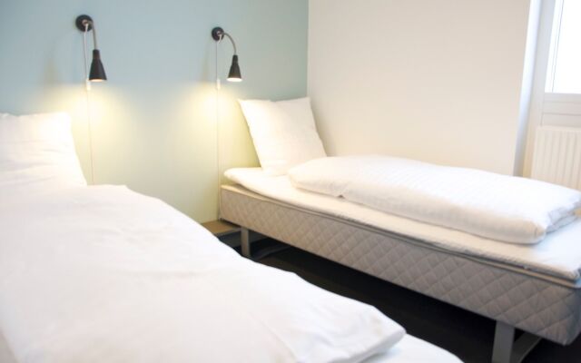 Motel X
