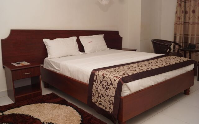 Sunrise Hotel