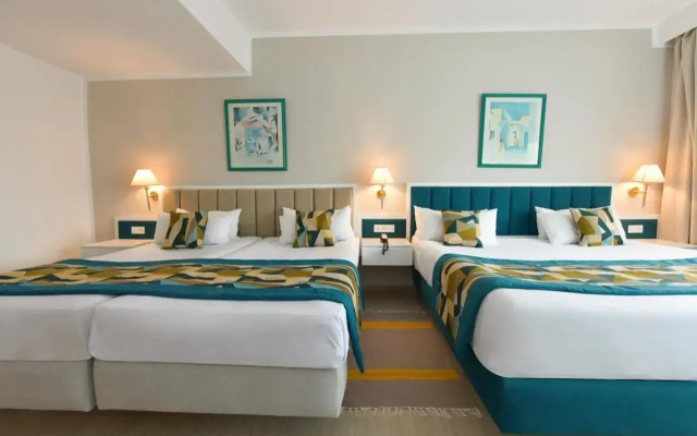 Blue Beach Golf and Spa