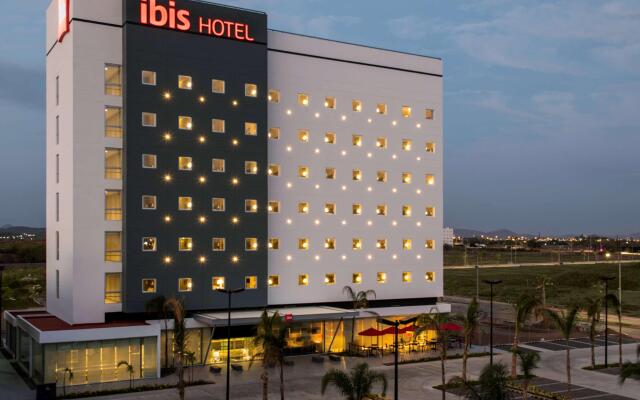 ibis Mazatlán Marina