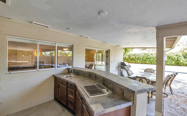 Just Listed! Kierland Home w Htd Pool and Hot tub