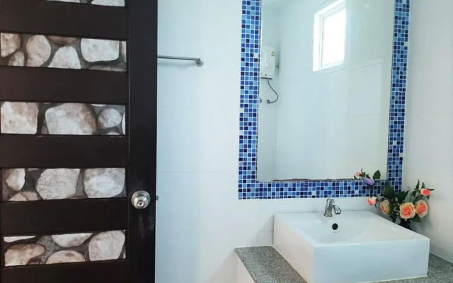 บ้านพลอยฟ้า พูลวิลล่า หัวหิน บ้านพักส่วนตัว ปิ้งย่าง ทำอาหารได้ มีโอเกะ ใกล้ 7-11