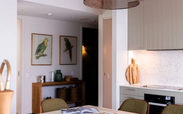 Sunbird Suite by Stay Noosa