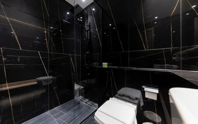 Cozy 1BR in Binghatti Emerald