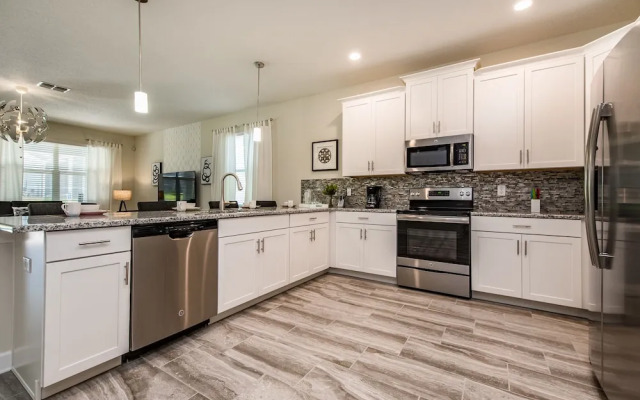 1554 Observer Lane