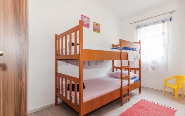 Amazing Home in Miskovici With Wifi and 3 Bedrooms