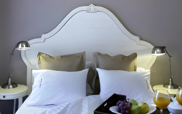 Sweet Home Hotel
