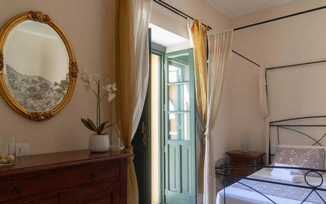 Villa Il Casale Onifai- Piano Terra