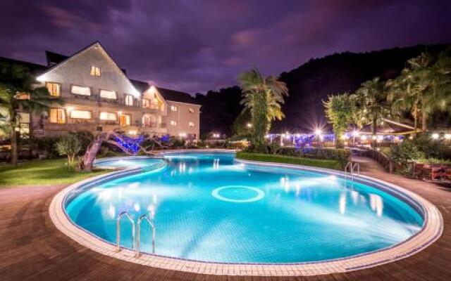 Nantou Crystal Resort