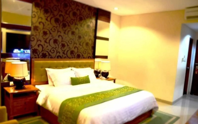 Hotel Gran Surya