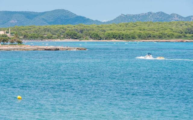 CAN PEDRO ROS - Chalet with terrace in S'ILLOT. Free WiFi