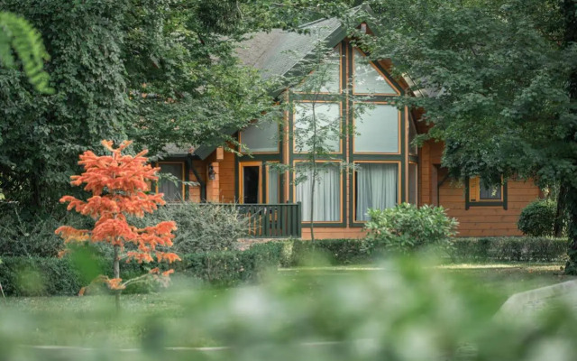 River Inn Boutique Hotel