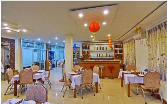 Hotel Chindwin