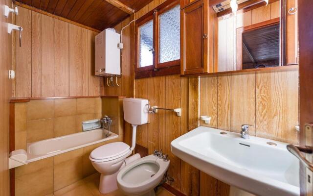 VILLA con giardino a 5 min dal mare