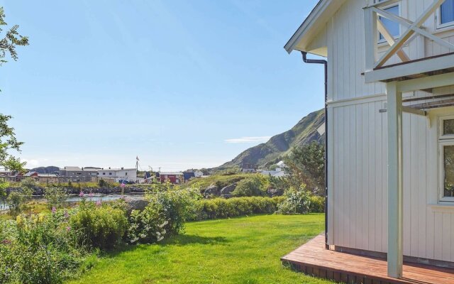 Holiday Home in Ballstad