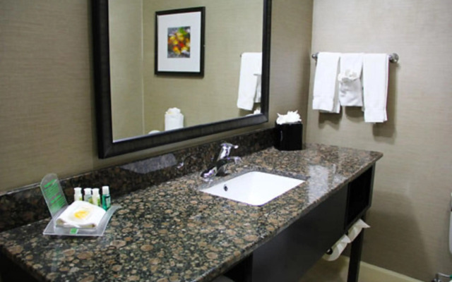 Holiday Inn Charlotte University Executive Park by IHG