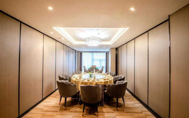 Yunya Interational Hotel(Kuanzhai  Xiangzi Jinli)