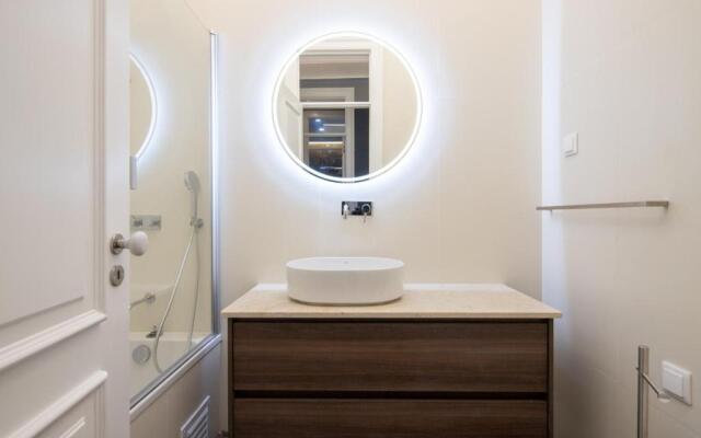RC 161- Amazing City Center Apartment
