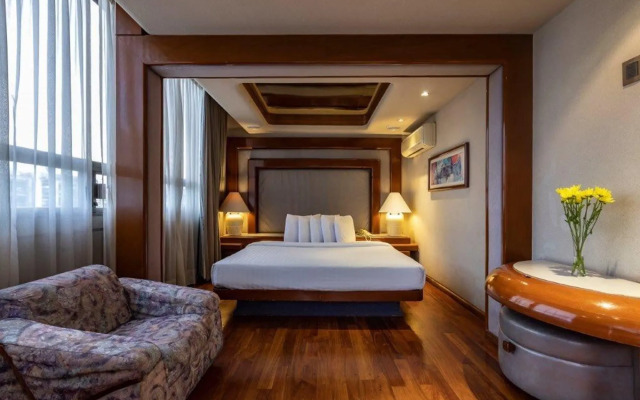 Hotel Beverly