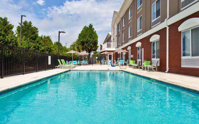 Holiday Inn Express Dothan North by IHG