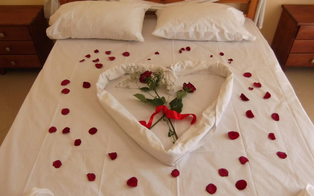 Mariana Hotel